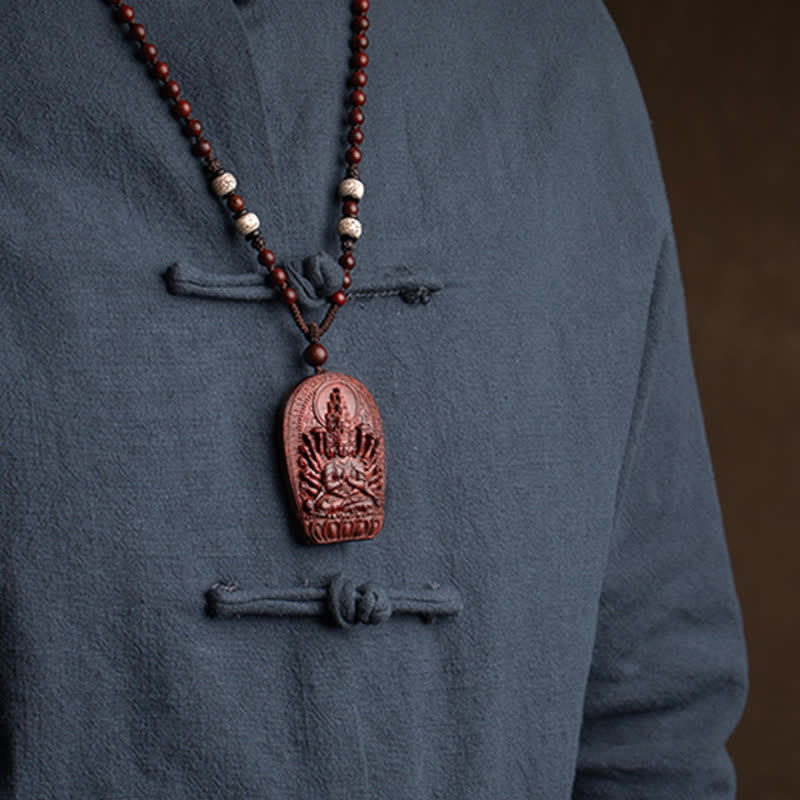 Colgante de collar de protección de loto de sándalo rojo de hoja pequeña de Buda natal del zodiaco chino