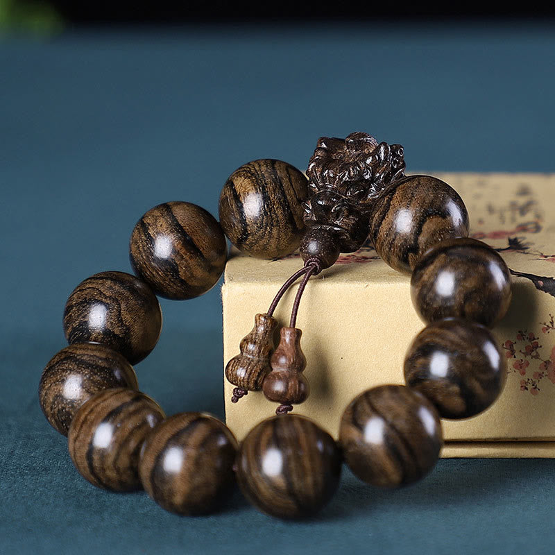 Pulsera de protección tallada con dragón de madera de agar, Buddha Stones , palisandro, sándalo verde, hoja pequeña, sándalo rojo