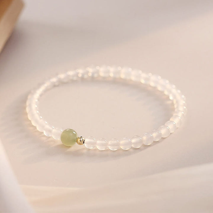 Pulsera de protección de la suerte de jade de ágata blanca natural con Buddha Stones