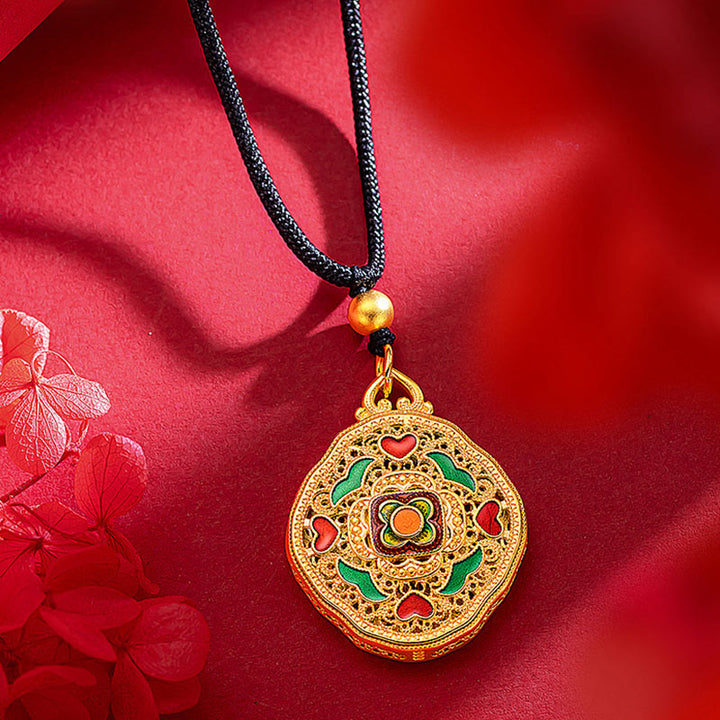 Colgante de collar de riqueza de cobre con corazón de amor de flores de Buddha Stones