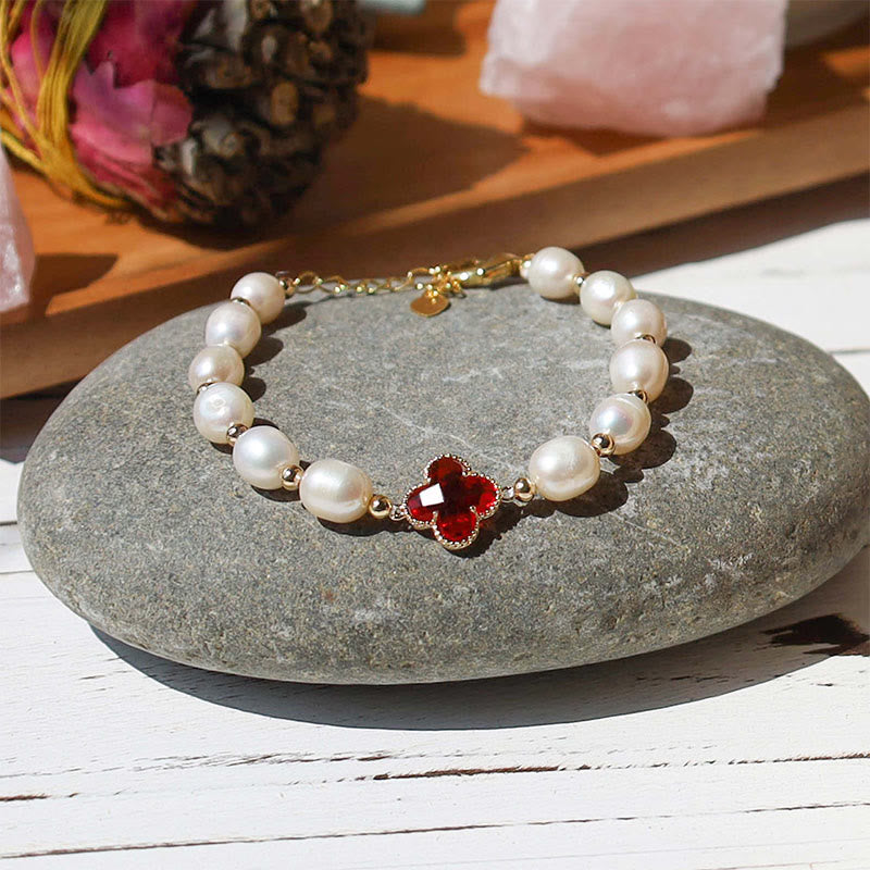 Pulsera de cadena de riqueza con trébol de cuatro hojas y perlas de Buddha Stones