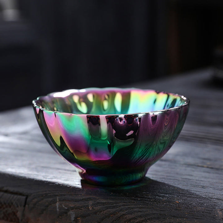 Taza de té de cerámica china Jianzhan colorida con diseño de pavo real vívido con incrustaciones de loto y Buddha Stones , taza de té de kung fu