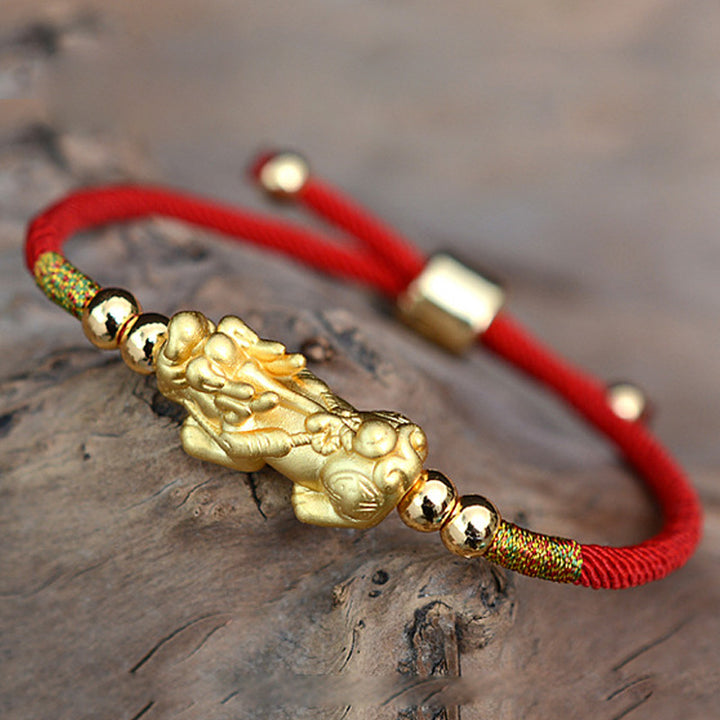 Pulsera de hilo rojo de la suerte PiXiu chapada en oro de 24 quilates con Buddha Stones