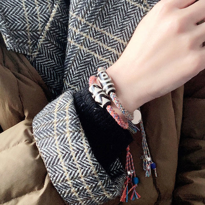 Pulsera trenzada de protección de cuentas Dzi hecha a mano Om Mani Padme Hum de plata de ley 925 tibetana