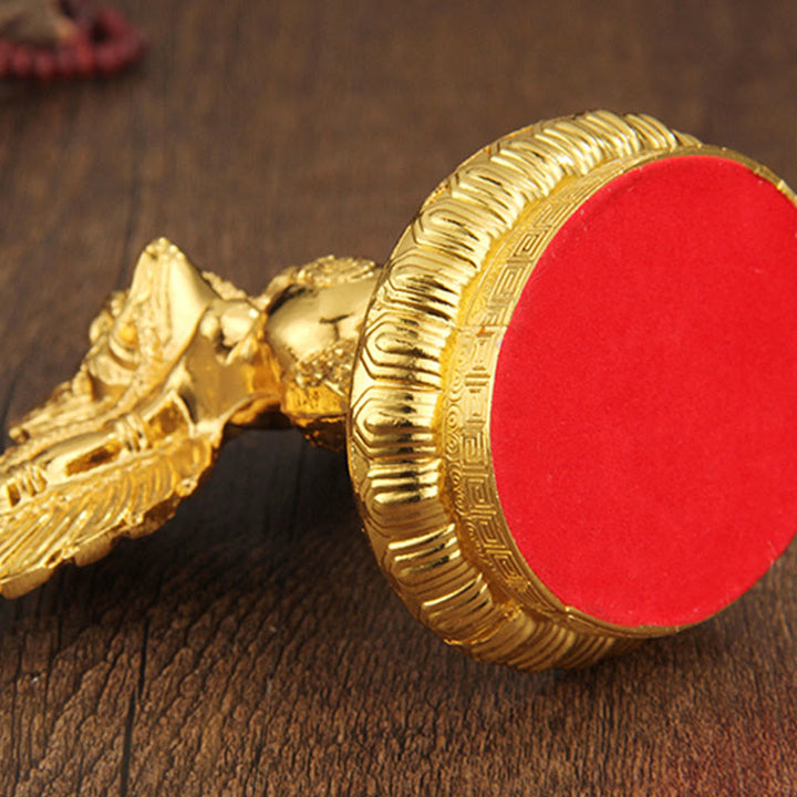 Decoración del hogar de protección de aleación de pájaro Garuda de oro tibetano