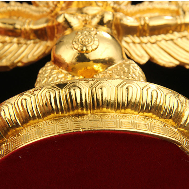 Decoración del hogar de protección de aleación de pájaro Garuda de oro tibetano