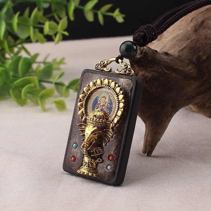 Colgante de cuerda con collar de bendición de Buda, Dios de la fortuna, elefante de madera de ébano
