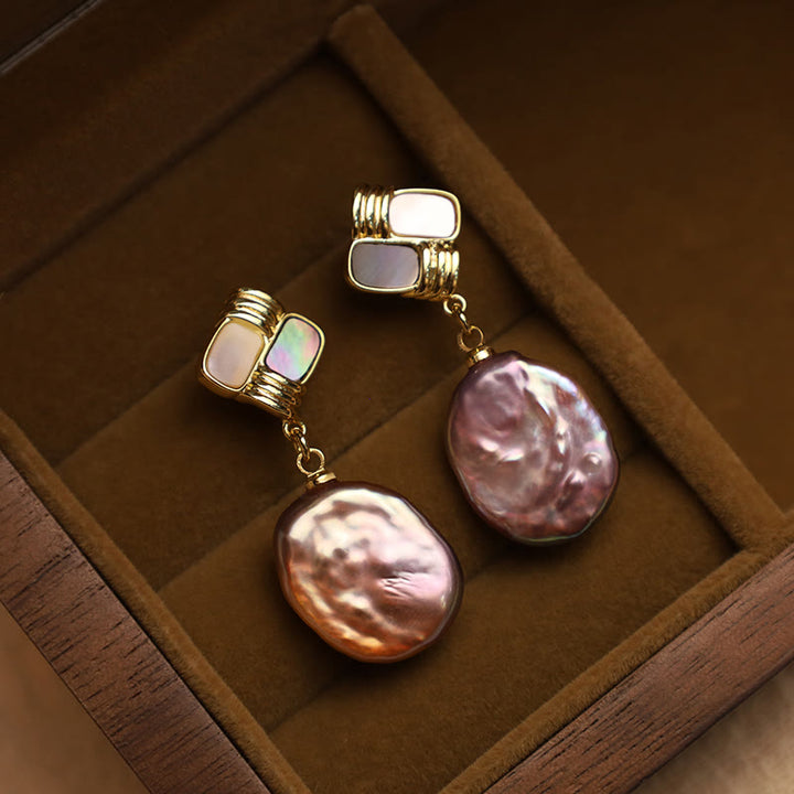 Pendientes colgantes curativos de perlas barrocas naturales de oro chapado en cobre con postes de plata de ley 925 con Buddha Stones