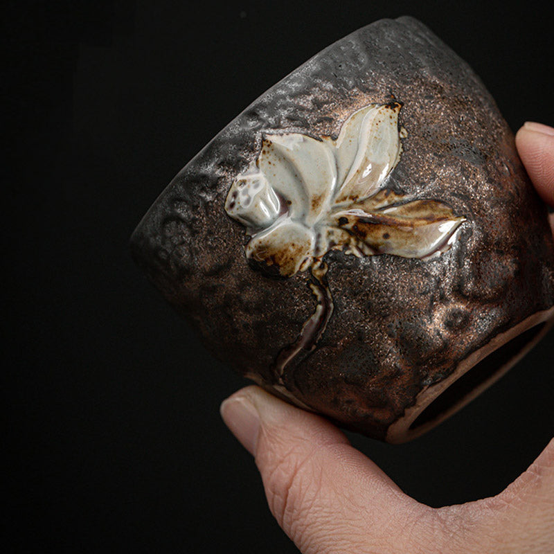 Taza de té de cerámica con Buddha Stones, hoja de vaina de loto, flor, nubes propicias, taza de té de Kung Fu