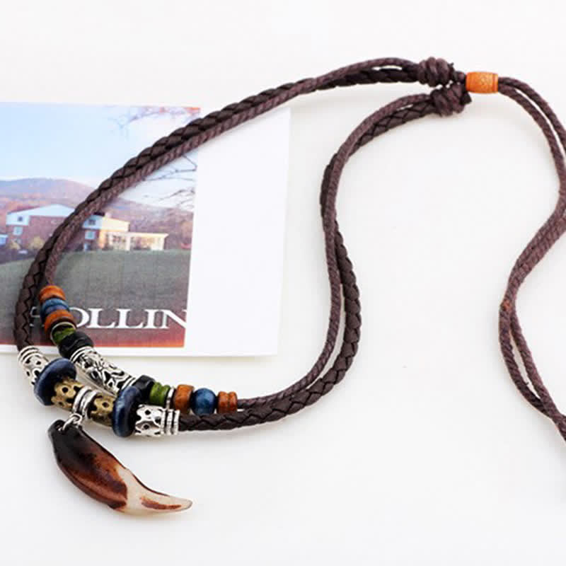 Colgante étnico del collar de la riqueza de las cuentas del patrón del diente del lobo