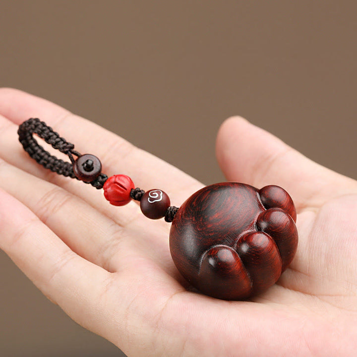 Buddha Stones hoja pequeña sándalo rojo sándalo verde madera de ébano gato de la suerte garra protección llavero