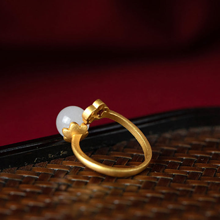 Anillo de suerte con bendición de nube auspiciosa de jade blanco