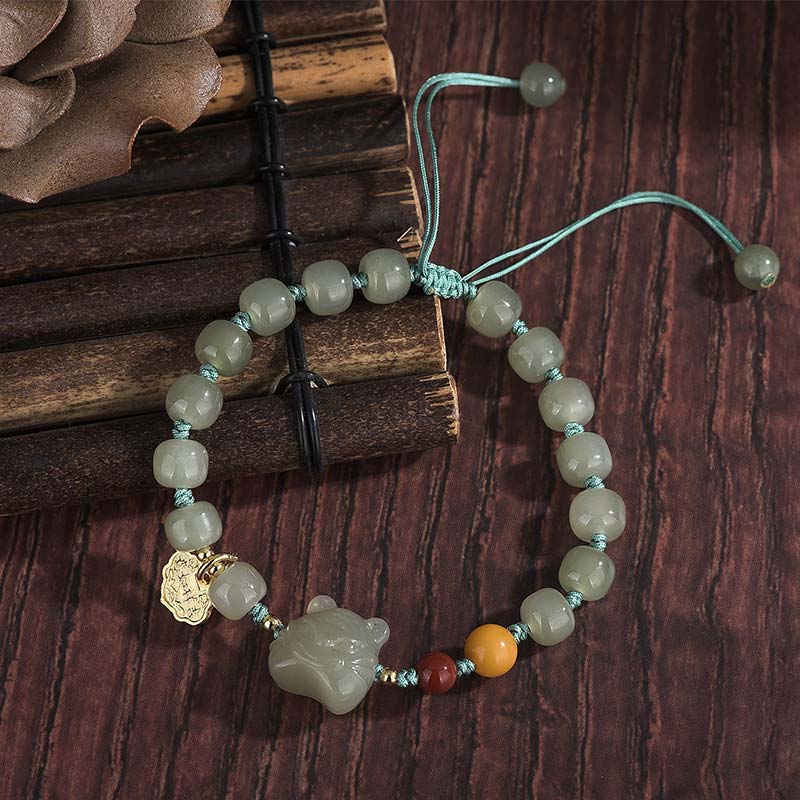 Pulsera de hilo de bendición de jade de tigre del zodíaco chino