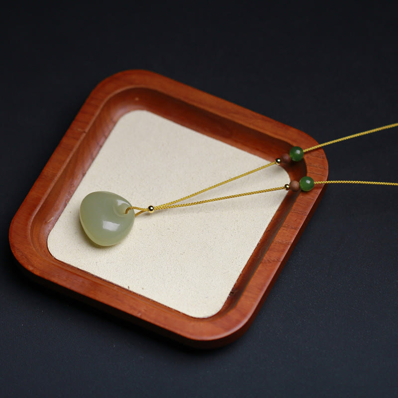 Colgante de collar de cadena de prosperidad con patrón de bolsa pequeña de jade hetiano natural