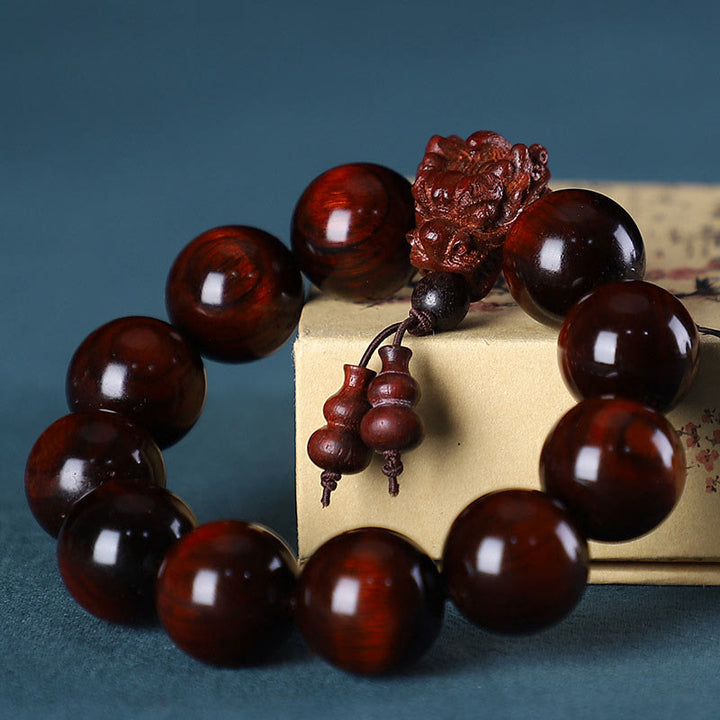 Pulsera de protección tallada con dragón de madera de agar, Buddha Stones , palisandro, sándalo verde, hoja pequeña, sándalo rojo