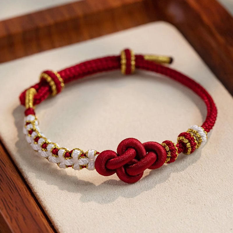 Pulsera de cuerda de la suerte con dije de flor de melocotón, nudo de amor verdadero hecho a mano con Buddha Stones