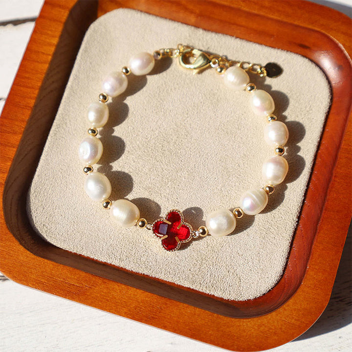 Pulsera de cadena de riqueza con trébol de cuatro hojas y perlas de Buddha Stones