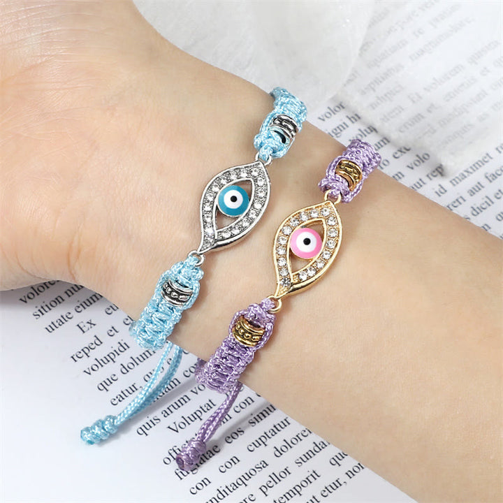 Pulsera de Buddha Stones para mantener alejados a los malos espíritus