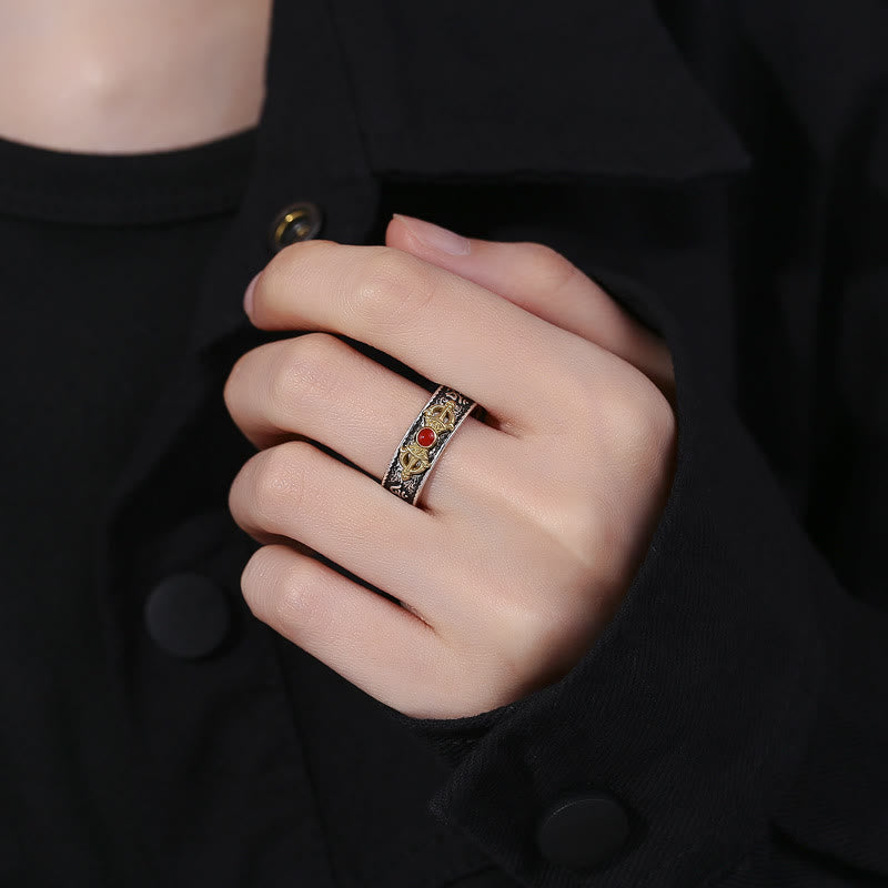 Anillo de sabiduría con diseño de Dorje Vajra de ágata roja tibetana Om Mani Padme Hum con Buddha Stones
