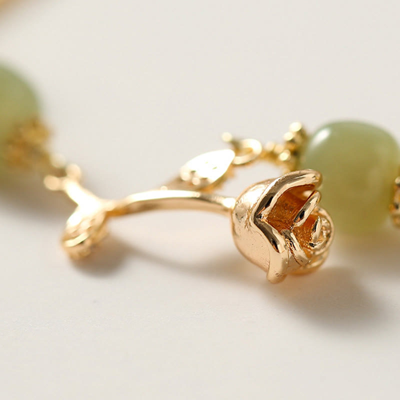 Pulsera de cadena de la suerte con flor de rosa dorada y jade hetiano chapado en oro de 14 Buddha Stones