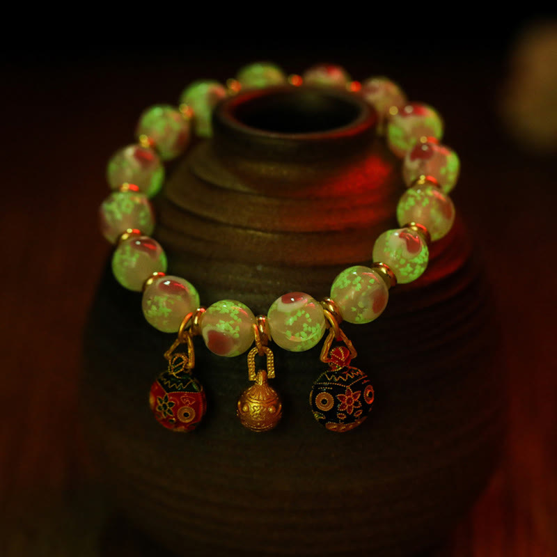 Pulsera de bendiciones con cuentas de cristal Liuli fluorescentes de corazón de amor rosa luminoso con abalorio familiar de bestia tragadora de oro con Buddha Stones