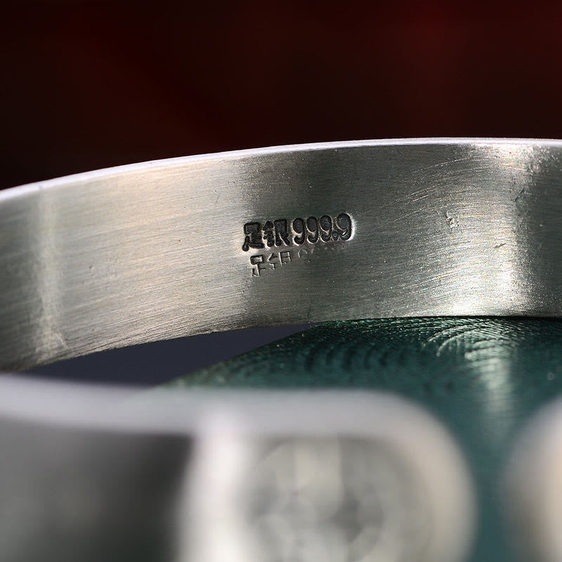 Brazalete de pulsera de riqueza de maní con cinco monedas de emperador Feng Shui de Buddha Stones