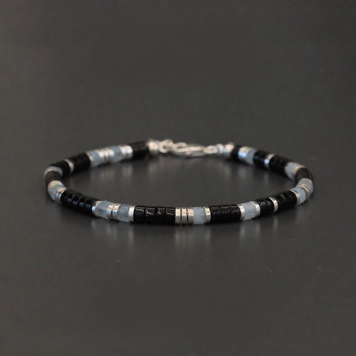 Buddha Stones Pulsera elástica de cuentas de protección con calcedonia azul y ónix negro - Calcedonia azul y ónix negro (circunferencia de la muñeca: 16-18 cm) - image 0