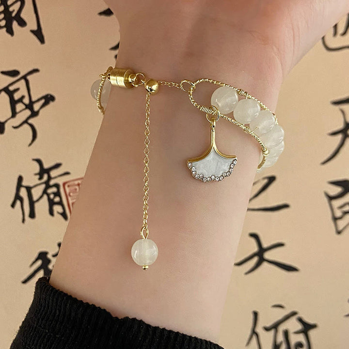 Pulsera de la suerte con cuentas de jade y hojas de ginkgo de Buddha Stones