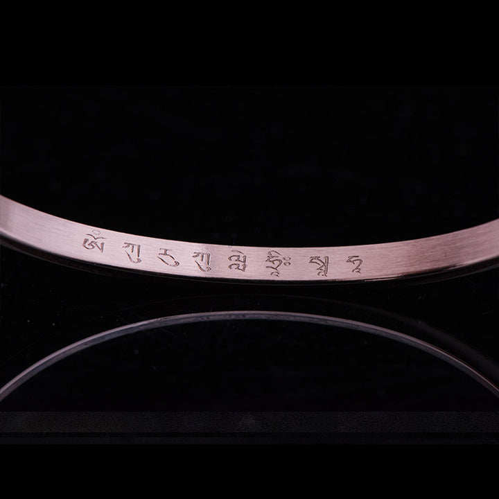 Pulsera de protección de bendición de acero titanio con grabado de seis palabras verdaderas de Buddha Stones