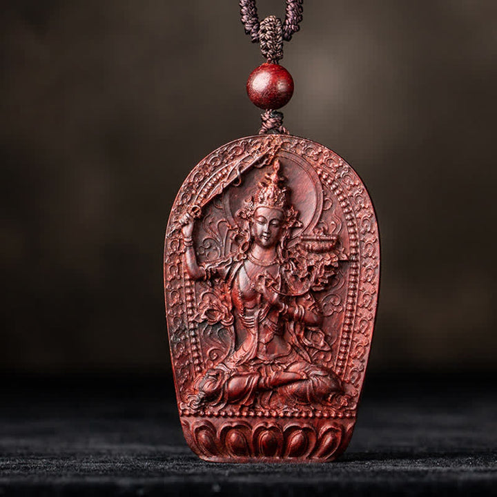 Colgante de collar de protección de loto de sándalo rojo de hoja pequeña de Buda natal del zodiaco chino