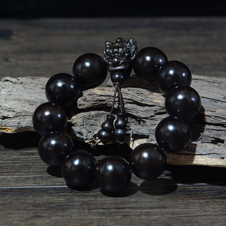 Pulsera de protección tallada con dragón de madera de agar, Buddha Stones , palisandro, sándalo verde, hoja pequeña, sándalo rojo