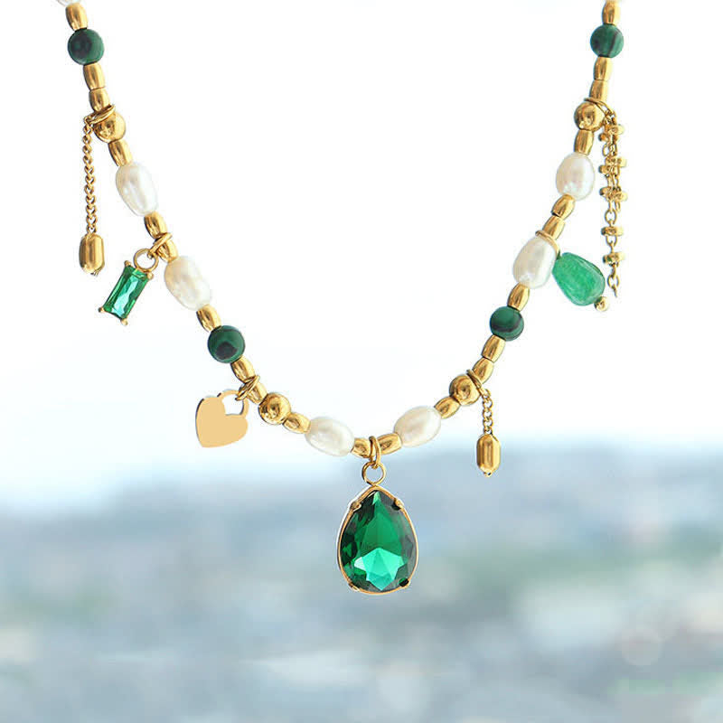 Colgante de collar calmado turquesa con cuentas de perlas y circonitas