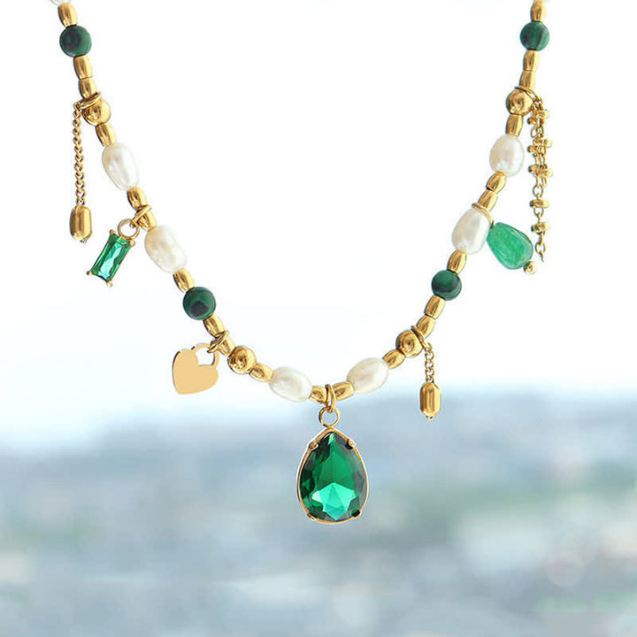 Colgante de collar calmado turquesa con cuentas de perlas y circonitas