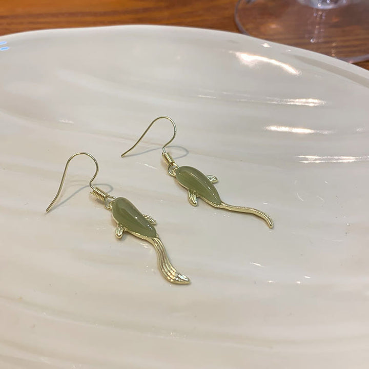 Pendientes colgantes con diseño de pez y suerte de jade