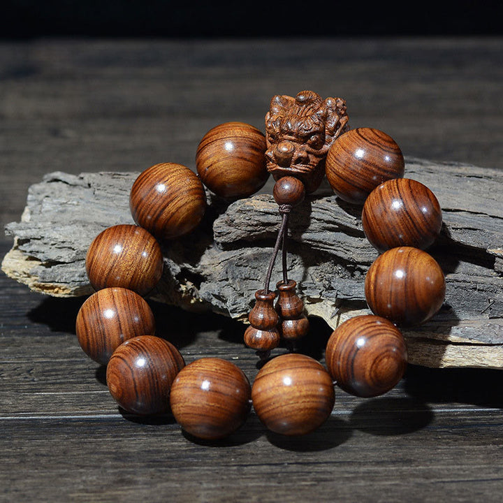 Pulsera de protección tallada con dragón de madera de agar, Buddha Stones , palisandro, sándalo verde, hoja pequeña, sándalo rojo