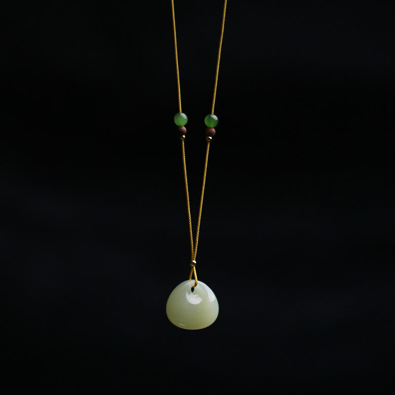 Colgante de collar de cadena de prosperidad con patrón de bolsa pequeña de jade hetiano natural