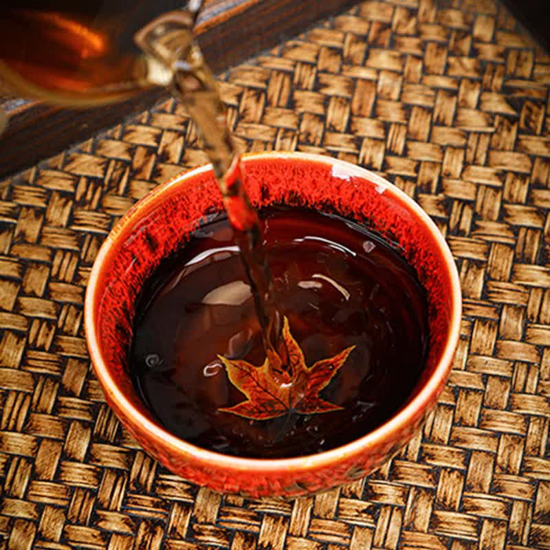 Tazas de té caseras de cerámica coloridas de la hoja de arce de las Buddha Stones