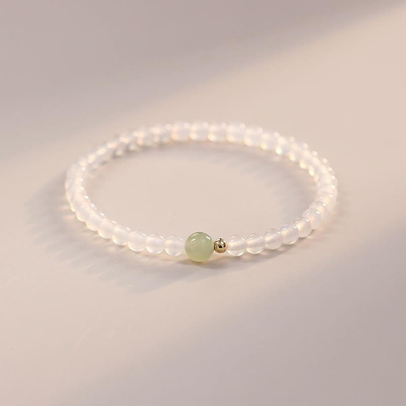 Pulsera de protección de la suerte de jade de ágata blanca natural con Buddha Stones
