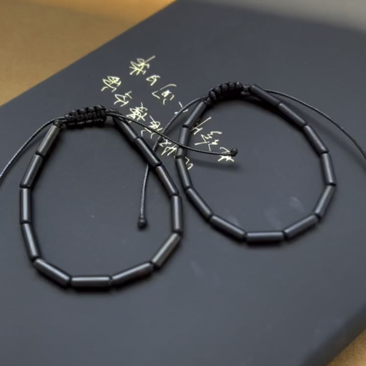 Pulsera de protección de soporte de cuentas de ónix negro con Buddha Stones