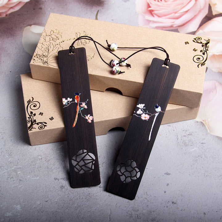 Marcapáginas de madera de ébano con diseño de flor de pájaro Oriole de Buddha Stones con caja de regalo