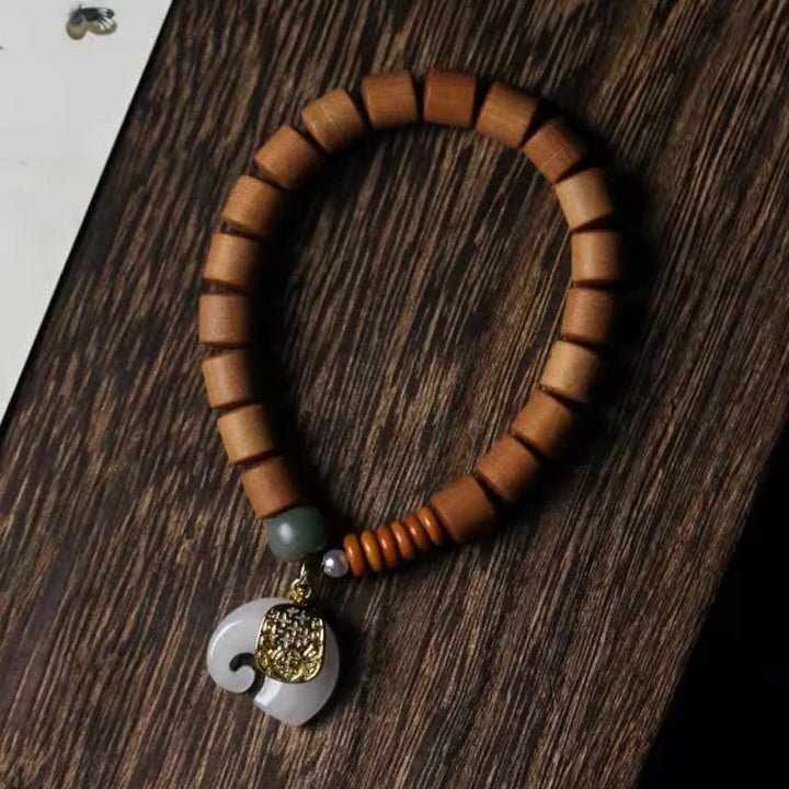 Pulsera de protección de elefante de jade de sándalo
