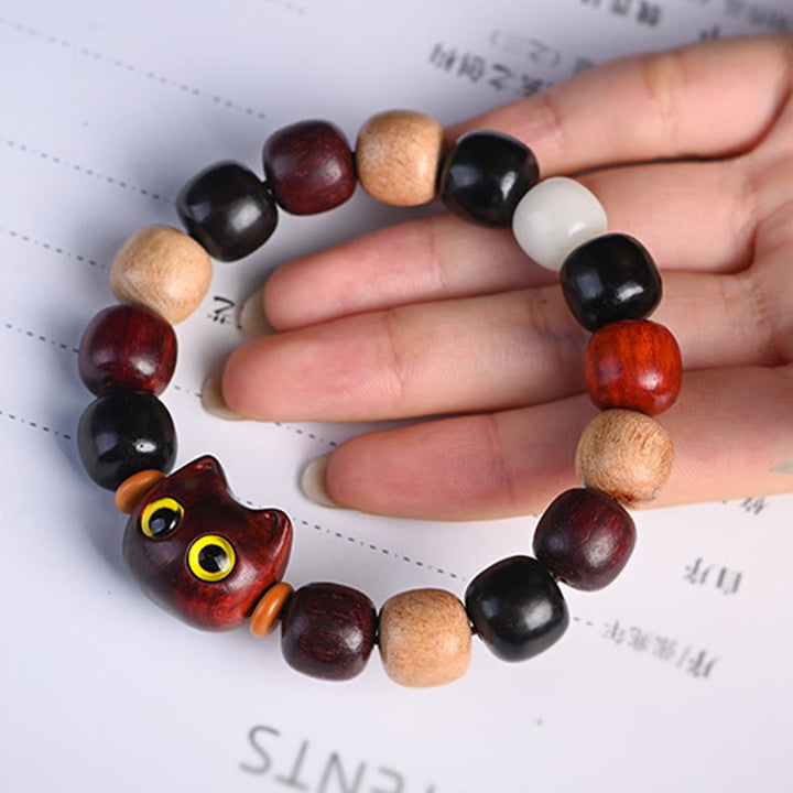 Pulsera de protección con grabado de gato lindo de madera de ébano de sándalo rojo de hoja pequeña con Buddha Stones - image 14
