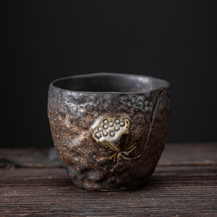 Taza de té de cerámica con Buddha Stones, hoja de vaina de loto, flor, nubes propicias, taza de té de Kung Fu