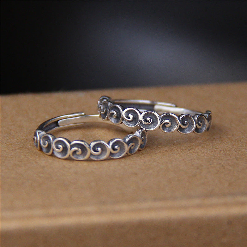 Anillo grabado con nubes propicias de plata de ley 925 con Buddha Stones