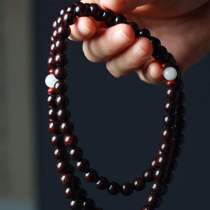 Pulsera de equilibrio Mala de loto de sándalo rojo de hoja pequeña tibetana con Buddha Stones