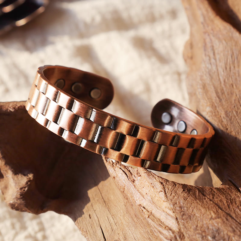 Brazalete de equilibrio de cobre vintage con Buddha Stones