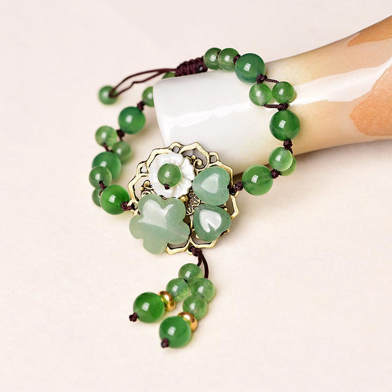 Pulsera de flores colgantes de la suerte de jade verde natural con Buddha Stones