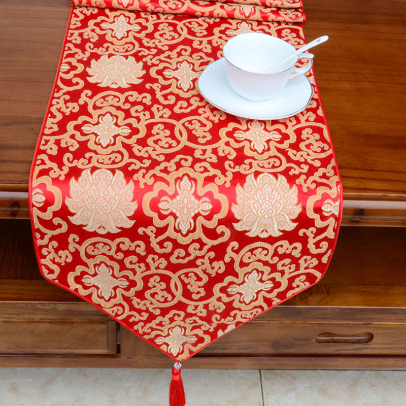 Camino de mesa Jacquard con borlas y símbolos propicios tibetanos con diseño de dragón Vajra y flores de altar de oración