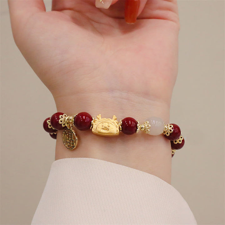 Buddha Stones Año del Dragón Ágata roja Cuarzo fresa Obsidiana negra Jade Granate Perla Cinabrio Bola de masa Dragón Suerte Fu Pulsera con personajes
