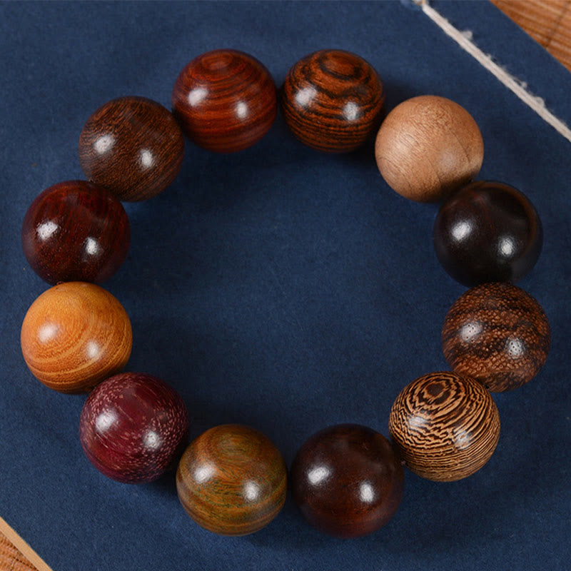 Pulsera curativa de protección de sándalo multicolor con Buddha Stones